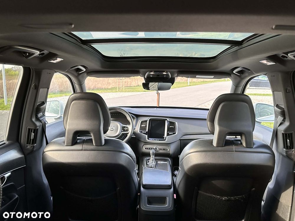 Volvo XC 90 T6 AWD R-Design - 26