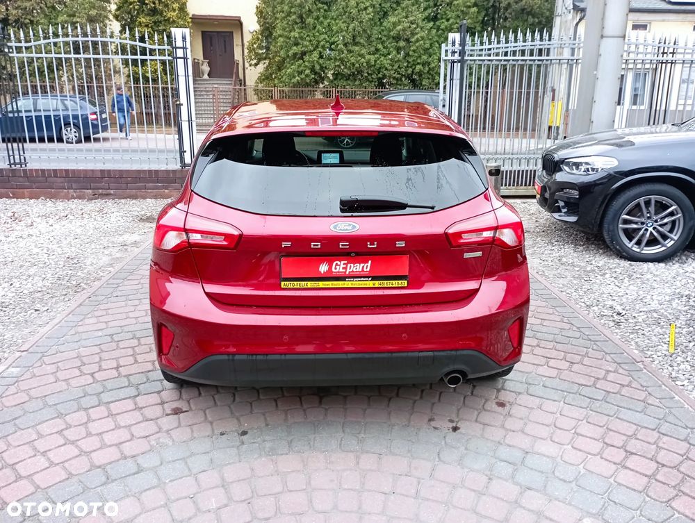 Ford Focus 1.0 EcoBoost Titanium ASS - 5