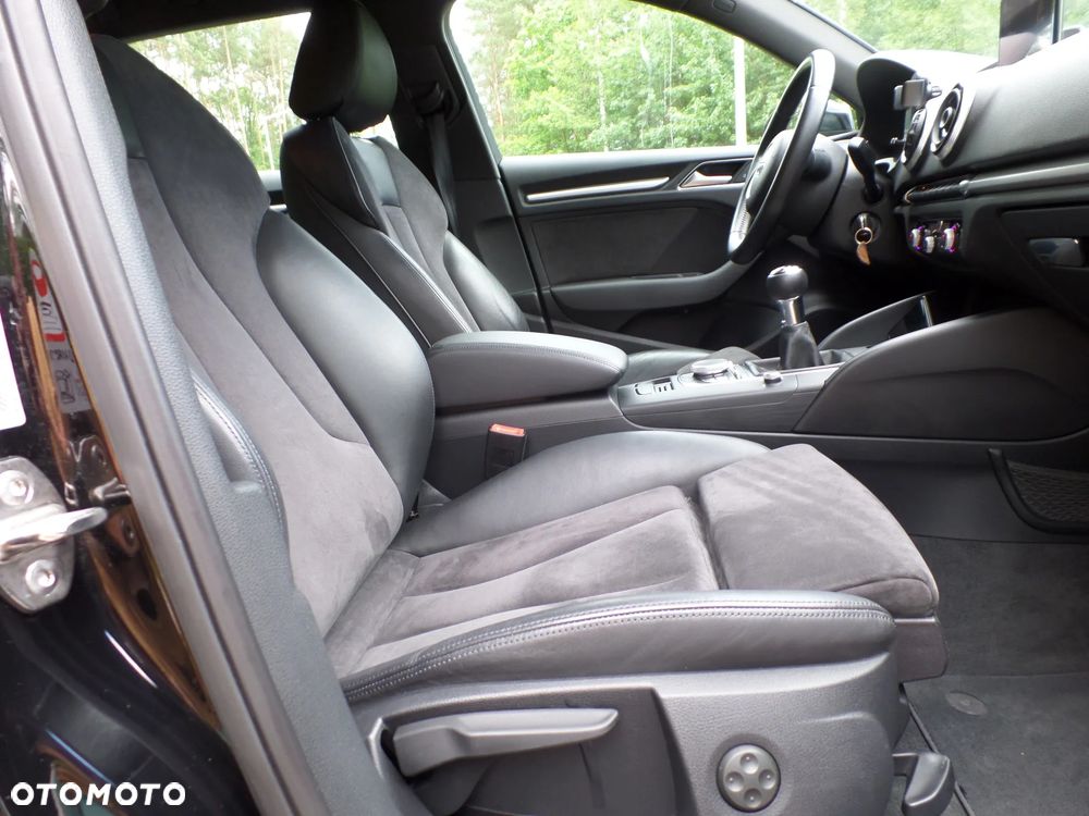 Audi A3 Sportback 2.0 TDI Ambiente - 26