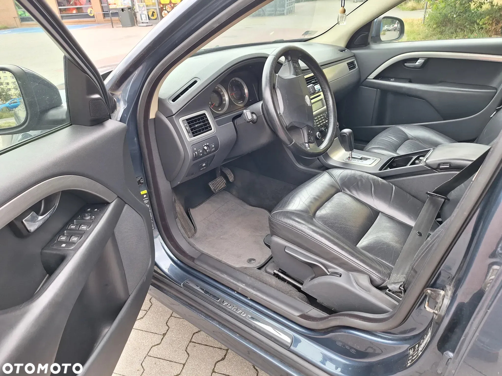 Volvo V70 - 8