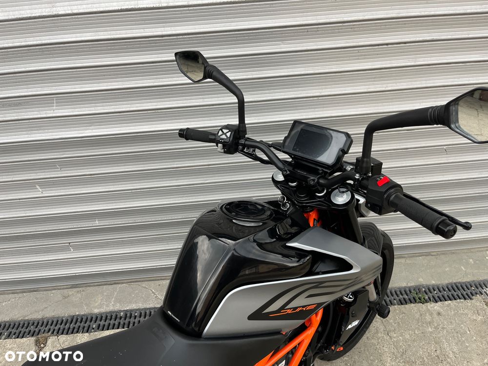 KTM Duke - 16