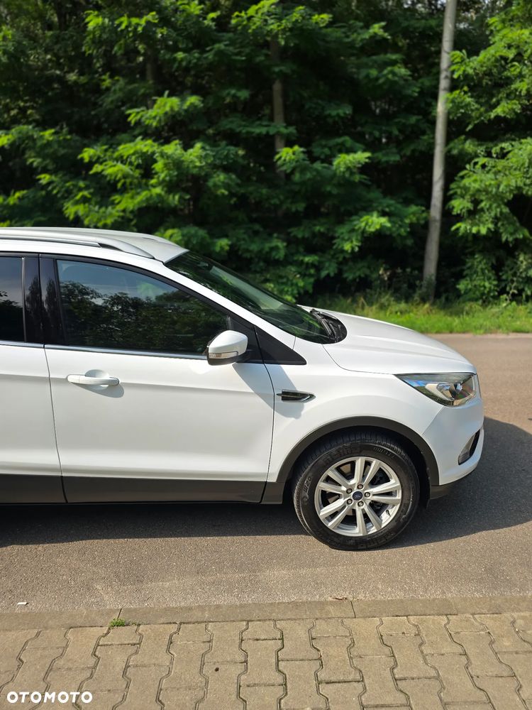 Ford Kuga 2.0 TDCi 4x4 Titanium - 13