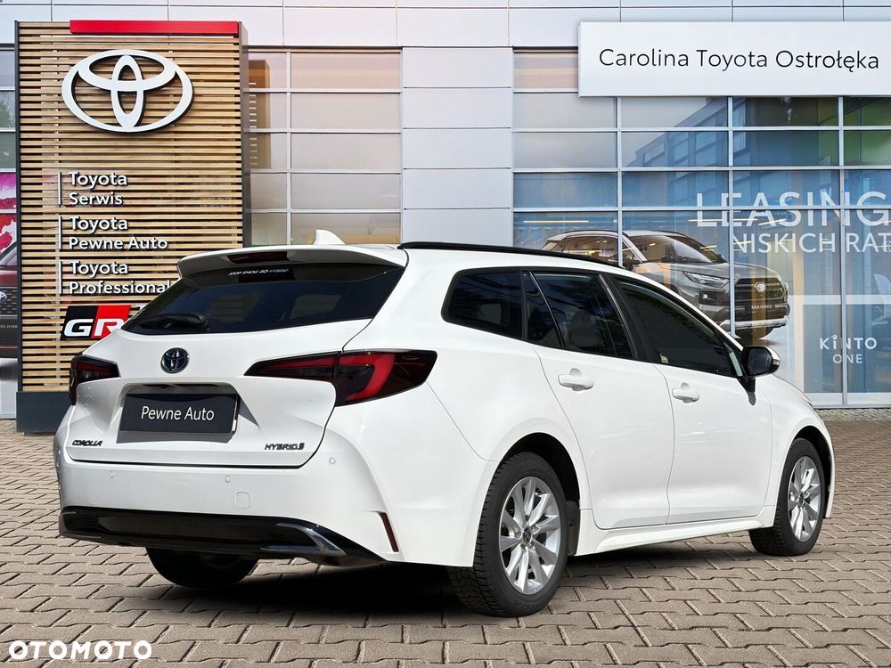 Toyota Corolla 1.8 Hybrid Comfort - 4