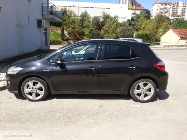 Toyota Auris 1.8 HSD P.Te.+17+E.Al.+Navi - 7