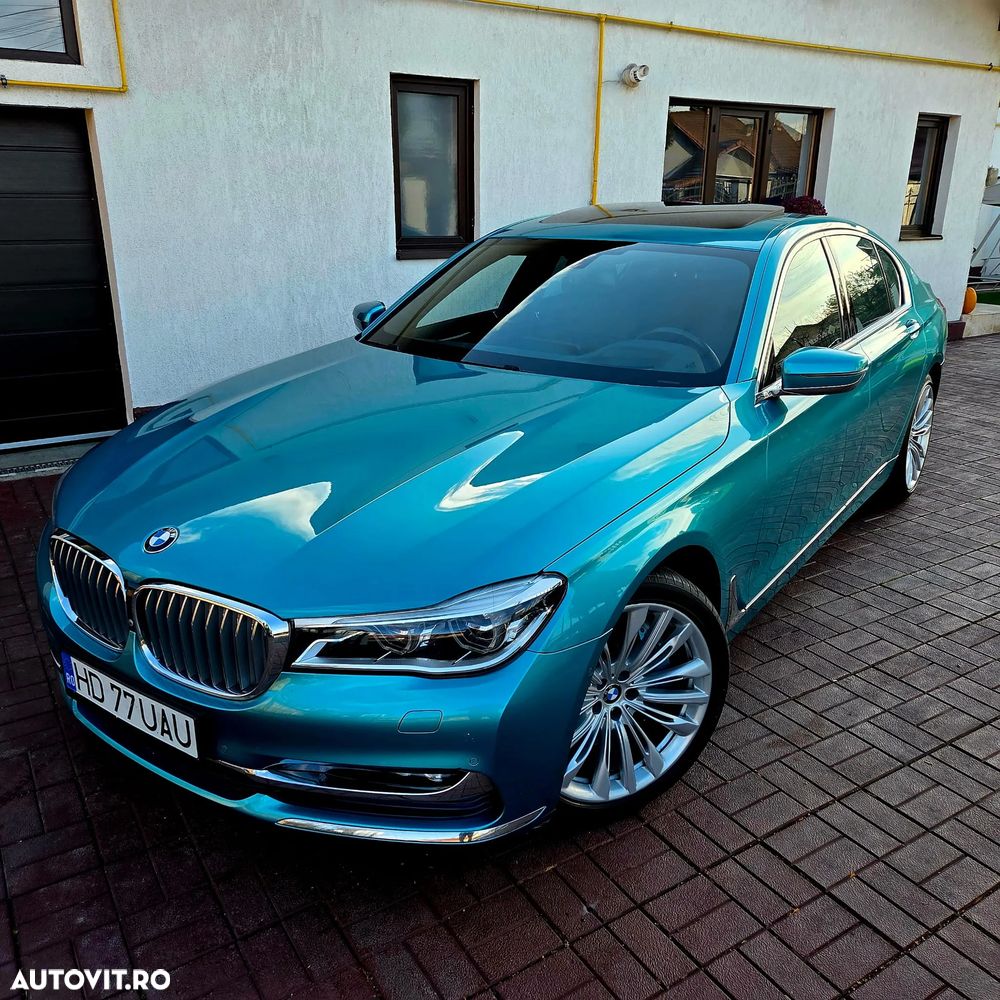 BMW Seria 7 750i - 1