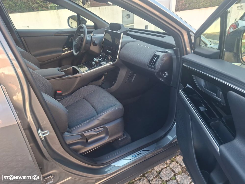 Toyota bZ4X X-MODE Pack Confort & Tech - 8