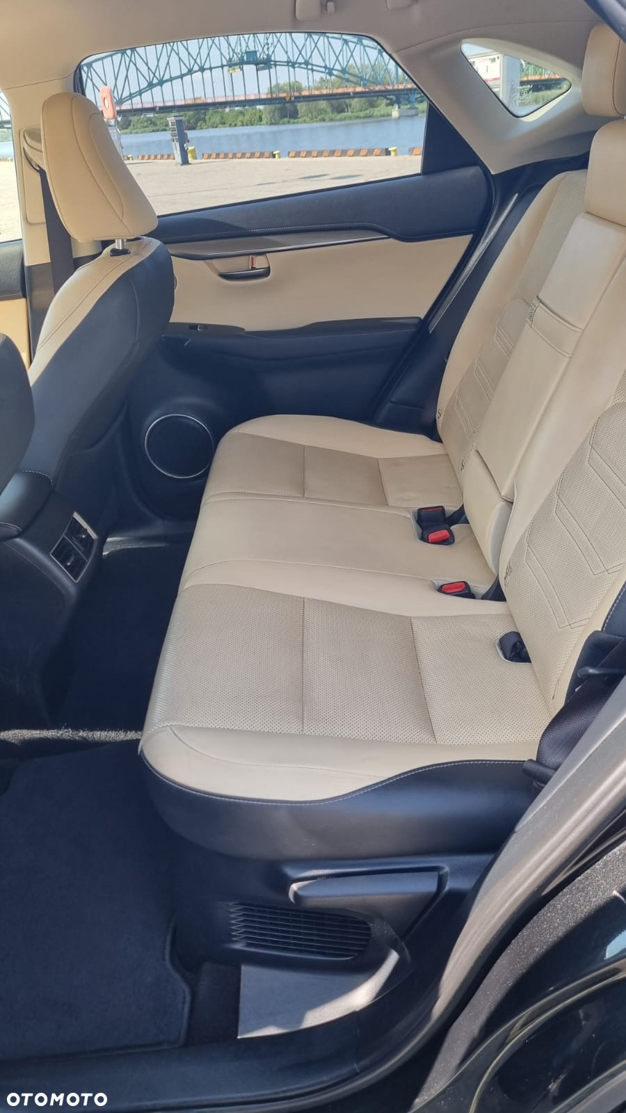 Lexus NX 300 Comfort AWD - 12