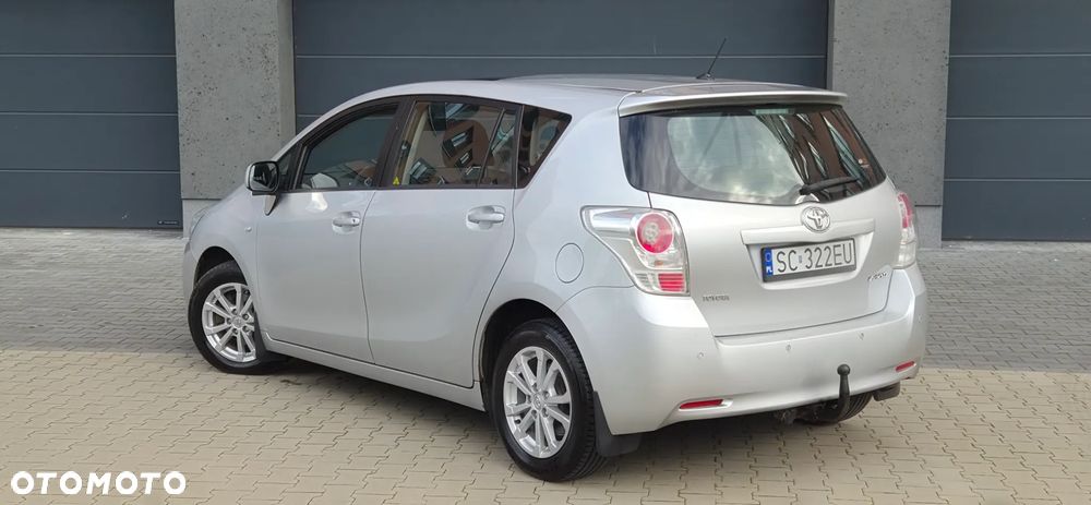 Toyota Verso 1.8 Premium EU5 7os - 6