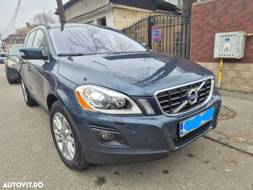Volvo XC 60 D5 AWD Momentum - 8