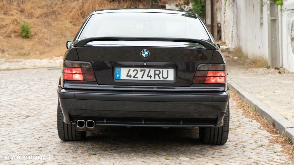 BMW 325 i - 5