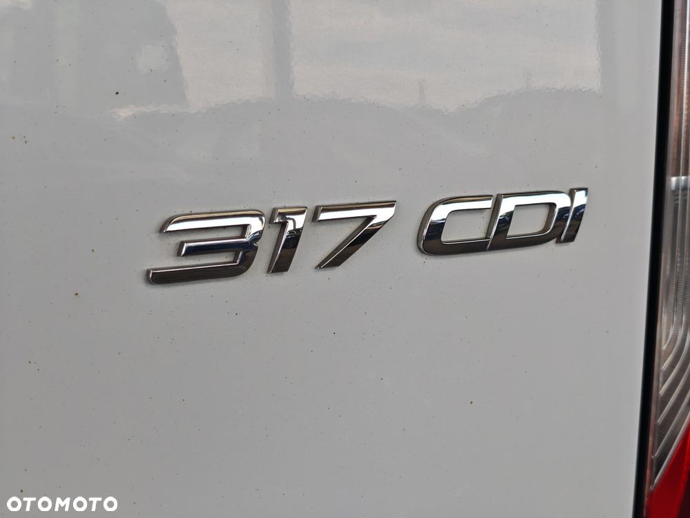 Mercedes-Benz Sprinter 317 - 15
