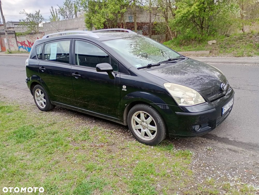 Toyota Corolla Verso 2.0 D-4D - 2