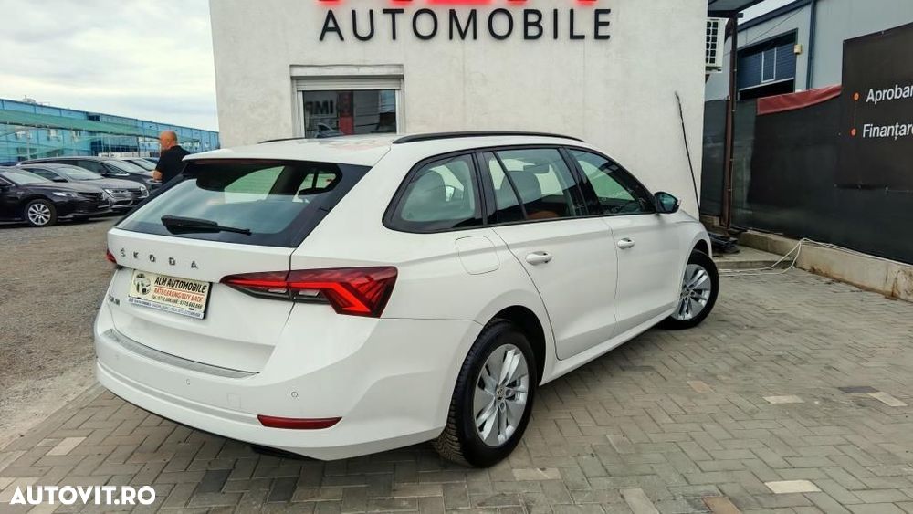 Skoda Octavia - 10
