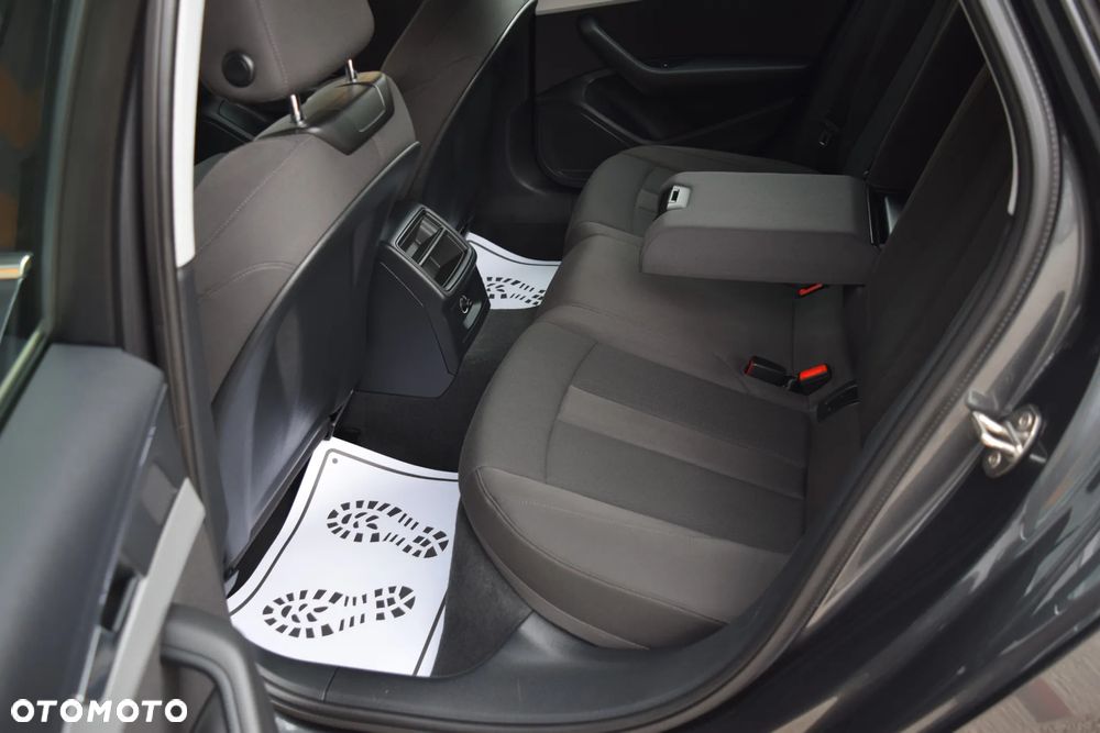 Audi A4 Avant 35 TDI S tronic advanced - 33