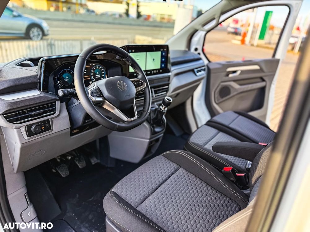 Volkswagen Caravelle - 16