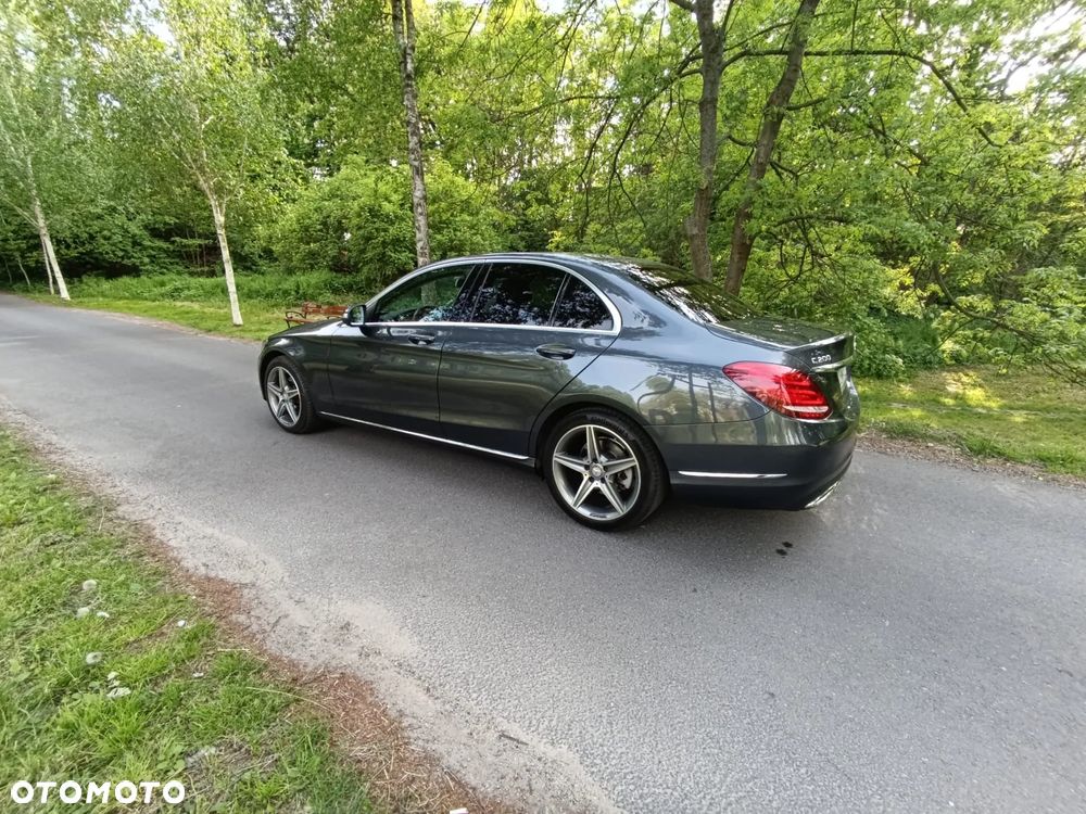 Mercedes-Benz Klasa C 200 7G-TRONIC - 4