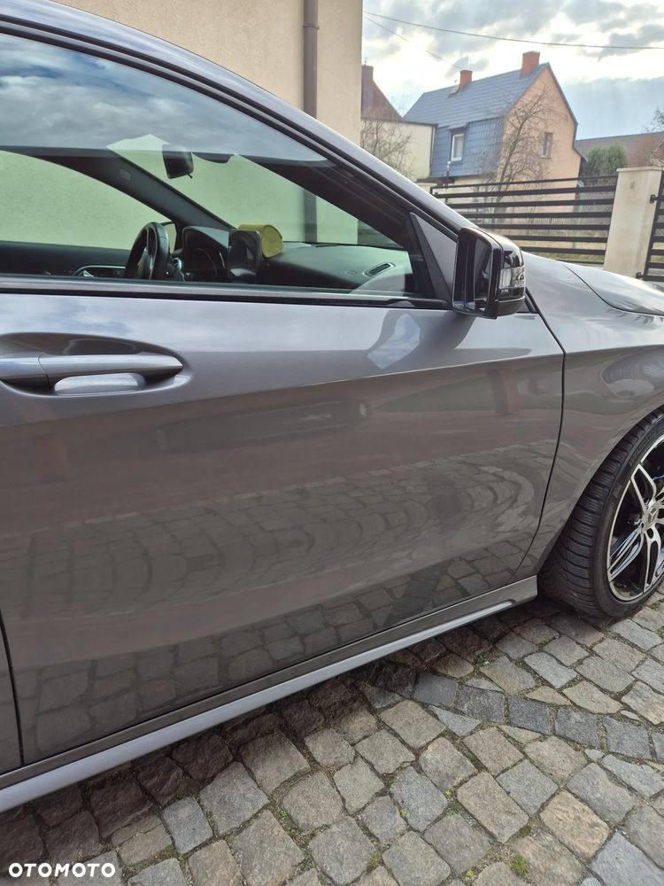 Mercedes-Benz Klasa A 180 7G-DCT AMG Line - 6