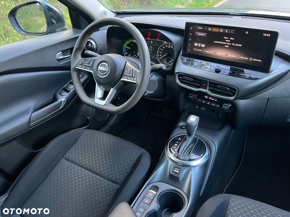 Nissan Juke 1.6 Hybrid N-Design AMT - 23