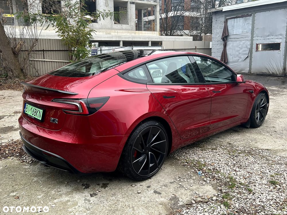 Tesla Model 3 2025 photo 5