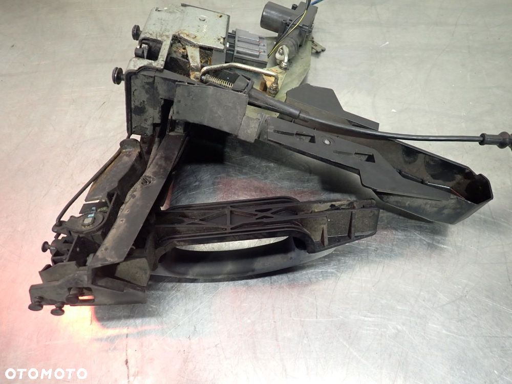 ZAMEK PRAWY PRZÓD DRZWI FORD FIESTA MK5 LIFT - 4