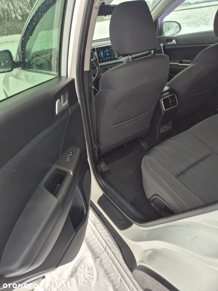 Kia Sportage 1.7 CRDI 2WD ISG Dream-Team Edition - 10