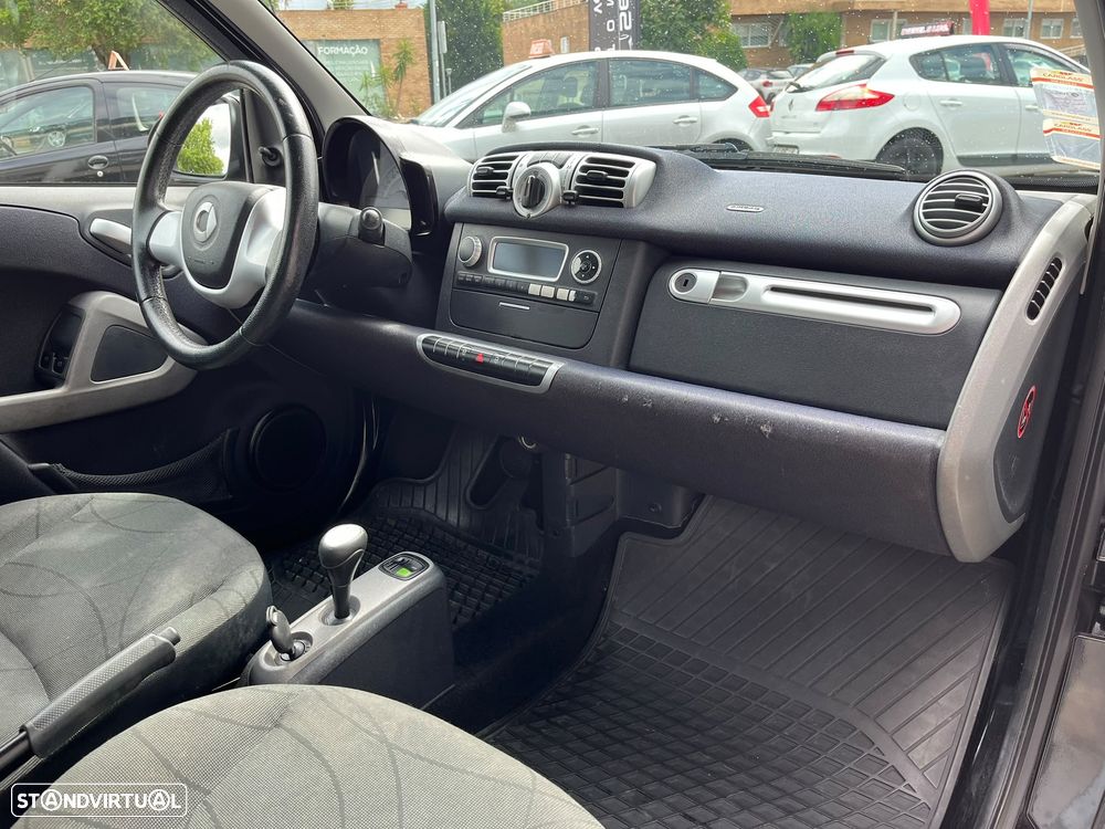 Smart ForTwo Coupé 1.0 mhd Passion 71 Softouch - 10