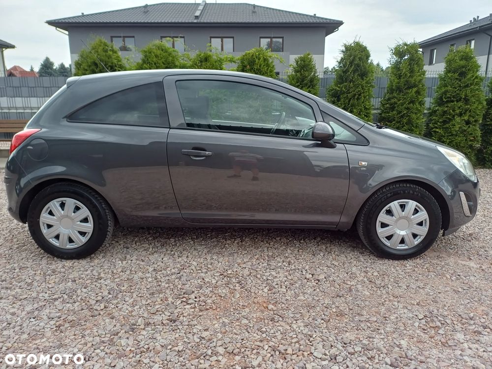 Opel Corsa - 12