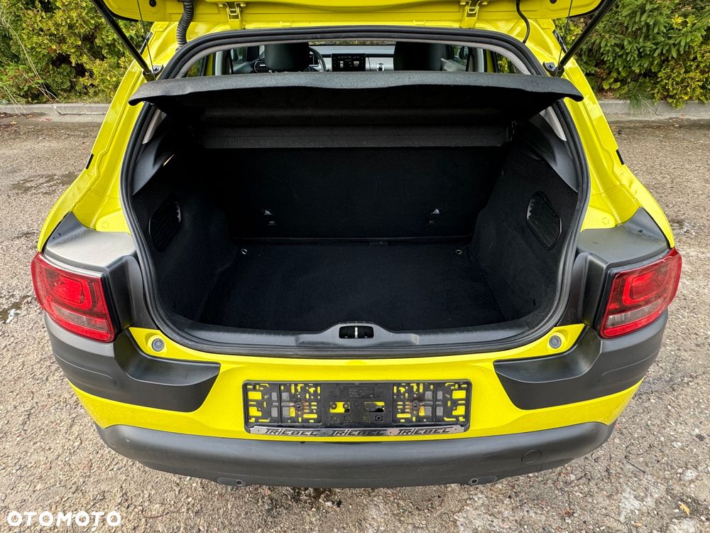 Citroën C4 Cactus 1.2 PureTech Shine Edition - 28