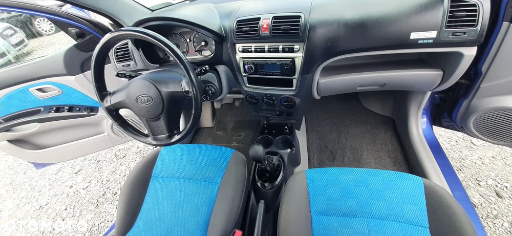 Kia Picanto - 25