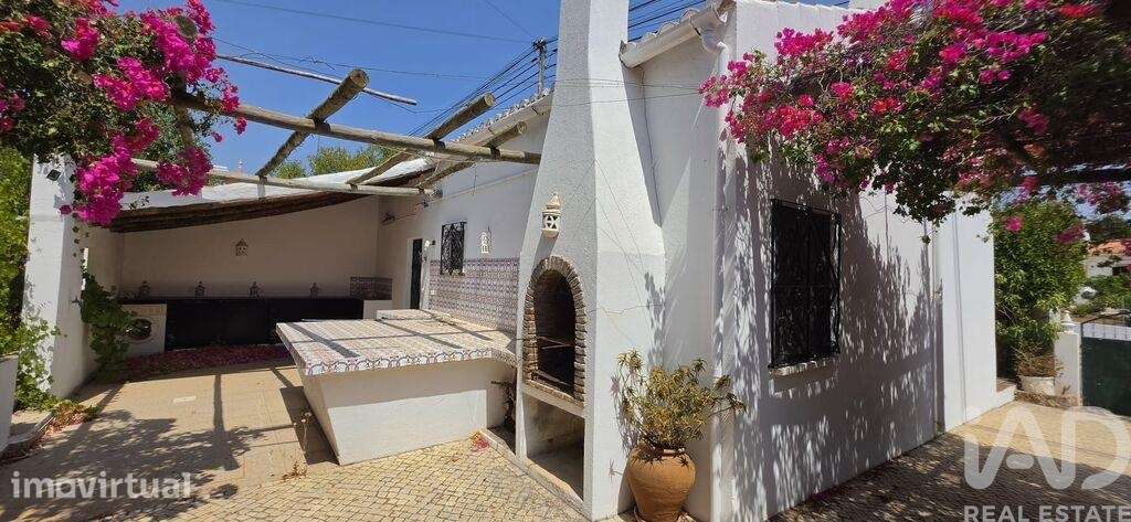 Moradia isolada T2 em Boliqueime de 99 m2