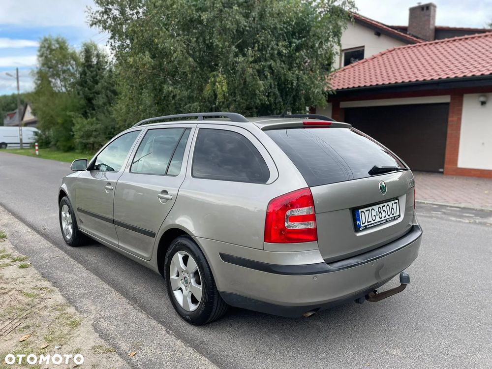 Skoda Octavia - 7