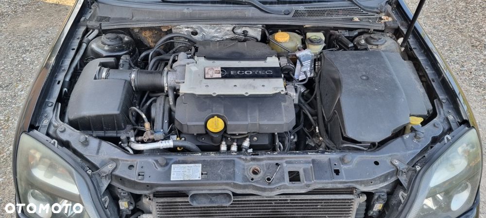 Opel Vectra - 8