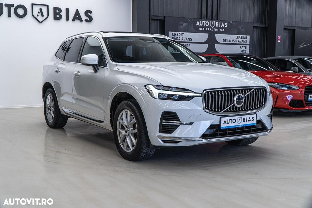 Volvo XC 60 T6 AWD Recharge Geartronic Inscription - 3