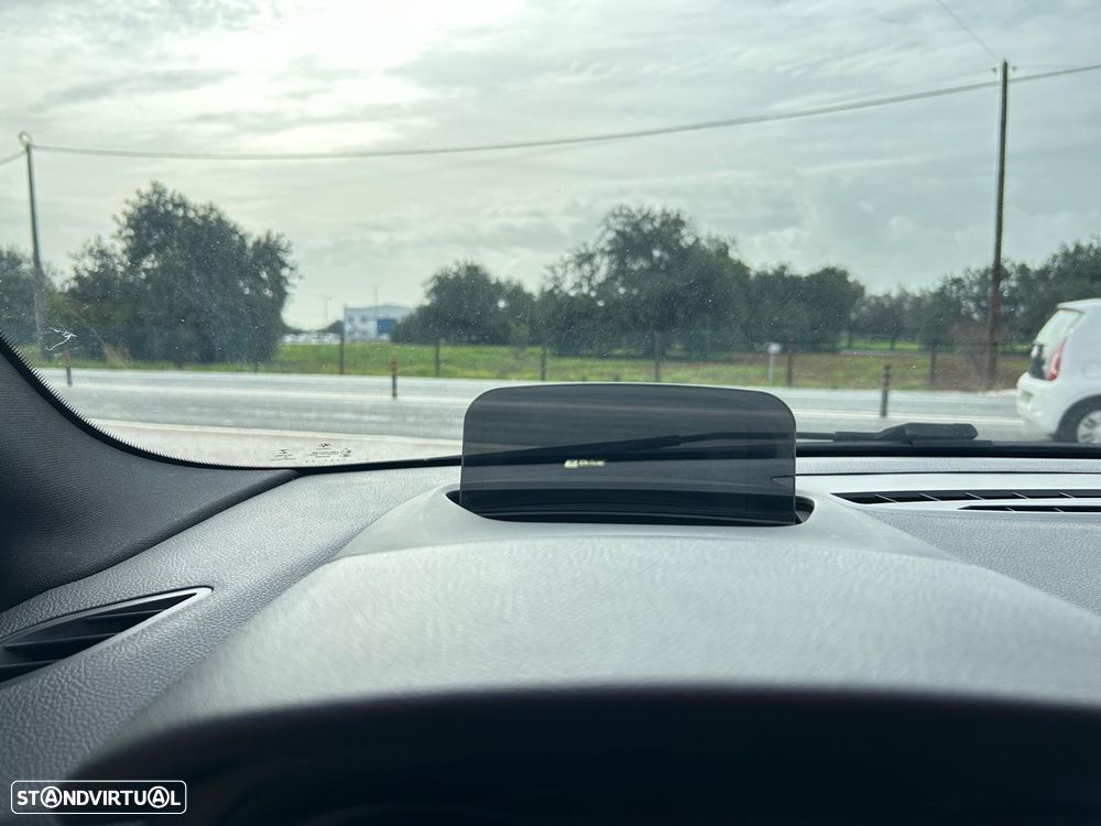 BMW 225xe Active Tourer Pack M - 25