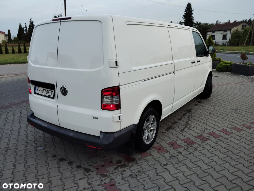 Volkswagen Transporter - 2