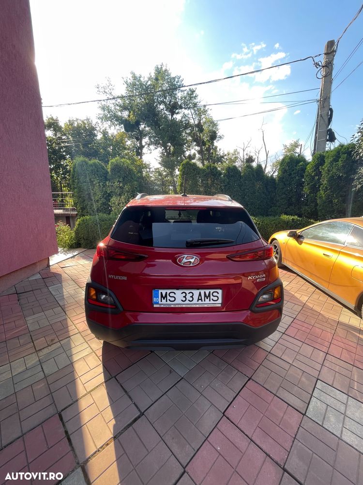 Hyundai KONA - 3