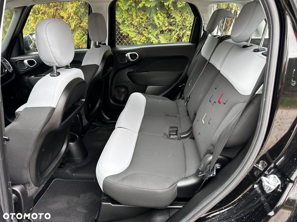 Fiat 500L 1.4 T-Jet 16V Lounge - 21