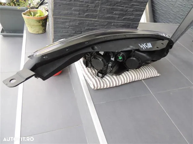 Far stanga Kia Ceed Lupa halogen Led Dupa 2018 cod 82101-J7050 - 3