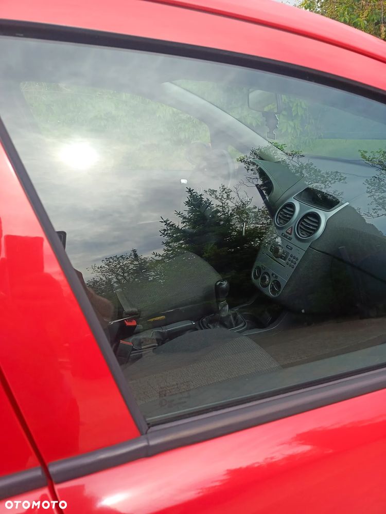 Opel Corsa - 25