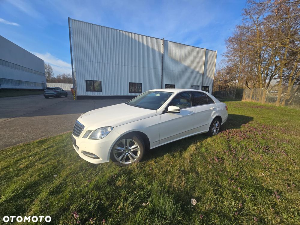 Mercedes-Benz Klasa E 200 BlueTEC 7G-TRONIC Avantgarde - 4