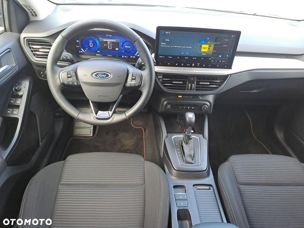 Ford Focus - 11
