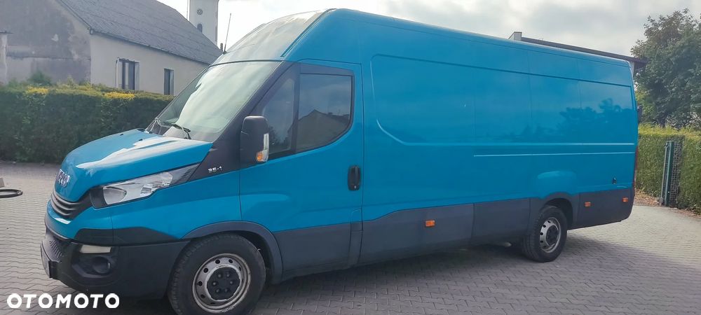Iveco Daily35S14 - 1