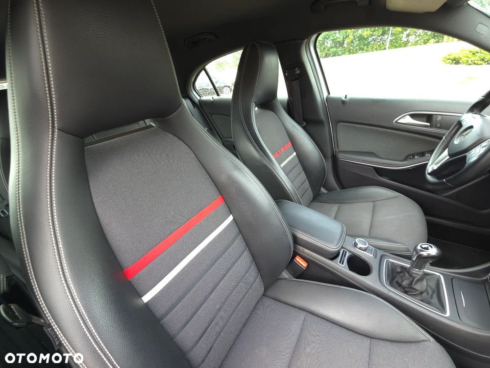 Mercedes-Benz Klasa A 180 (BlueEFFICIENCY) Style - 17