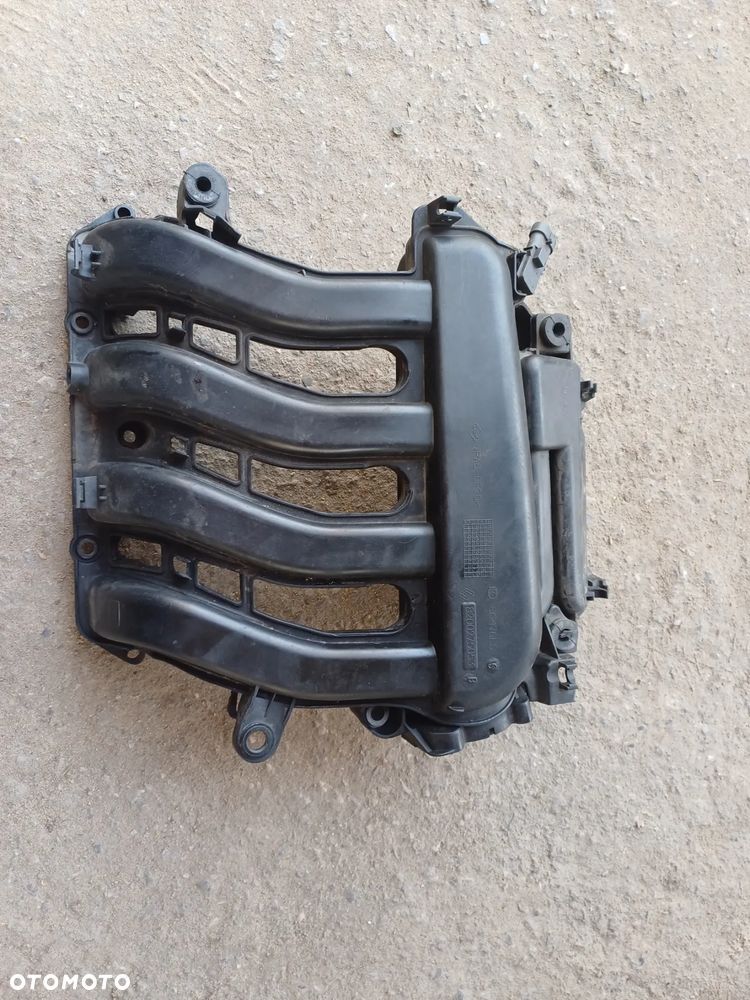 KOLEKTOR SSĄCY 8200275053 RENAULT CLIO III SCENIC MAGENE 1.6 BENZYNA