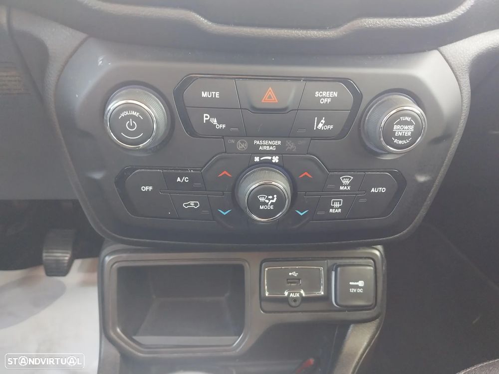 Jeep Renegade 1.6 MJD Limited - 16