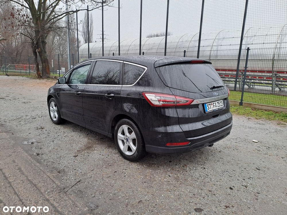 Ford S-Max 2.0 EcoBlue Titanium - 2