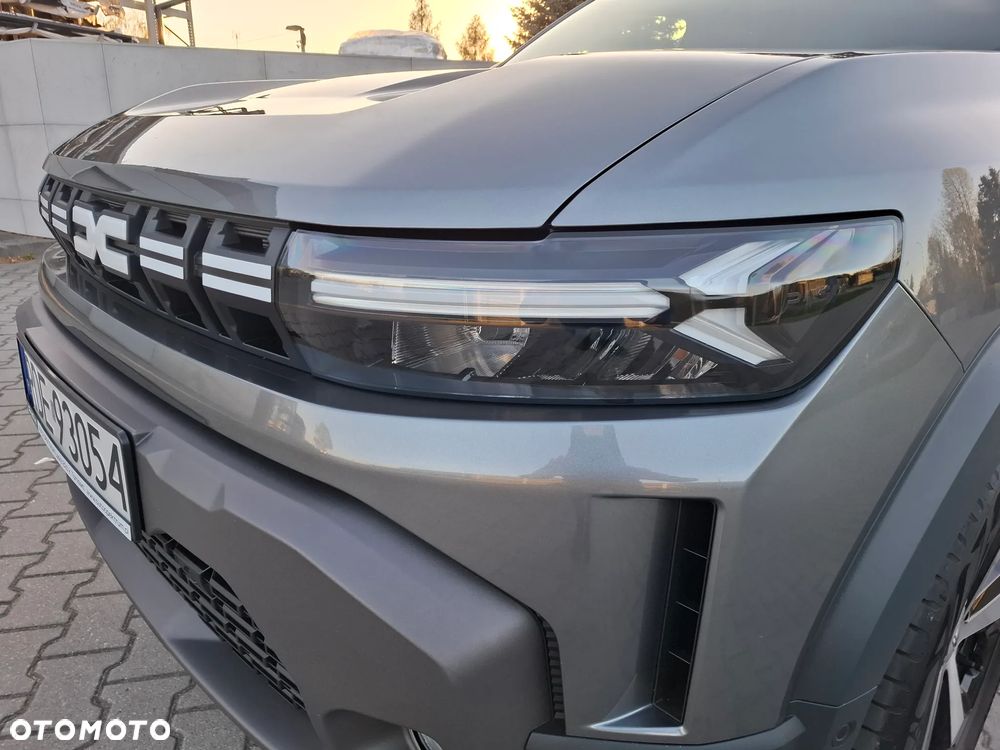 Dacia Duster 1.6 Full Hybrid 140 Journey MMT - 13