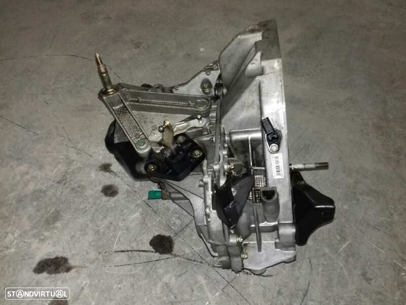 CAIXA VELOCIDADES NISSAN MICRA III 2005 - 2