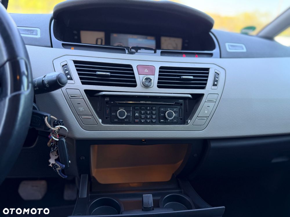 Citroën C4 Picasso - 23