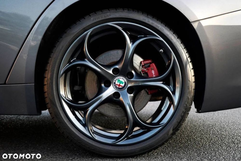 Alfa Romeo Giulia - 30